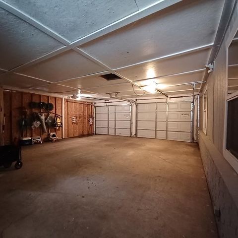 166 N Drew Lane, Kerrville, TX 78028