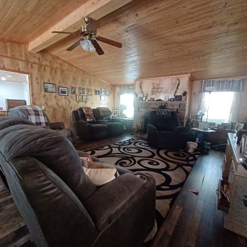 166 N Drew Lane, Kerrville, TX 78028