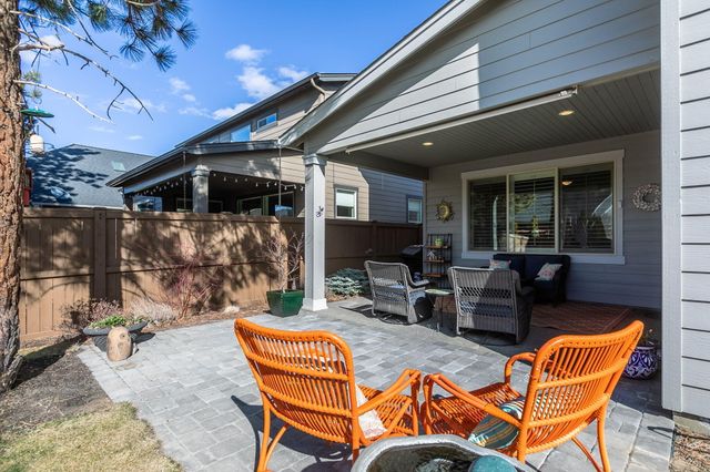 61108 SE Stari Most Loop, Bend, OR 97702