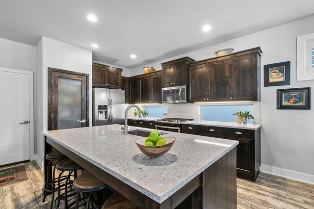 61108 SE Stari Most Loop, Bend, OR 97702