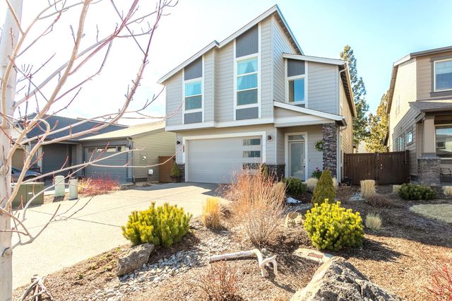 61108 SE Stari Most Loop, Bend, OR 97702