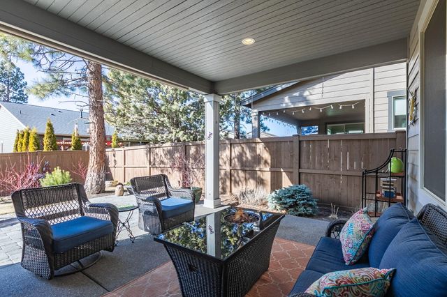 61108 SE Stari Most Loop, Bend, OR 97702