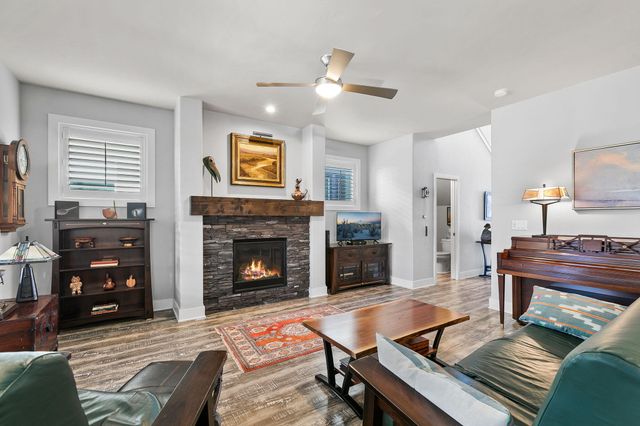 61108 SE Stari Most Loop, Bend, OR 97702