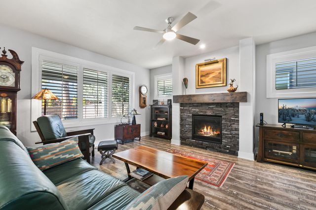 61108 SE Stari Most Loop, Bend, OR 97702