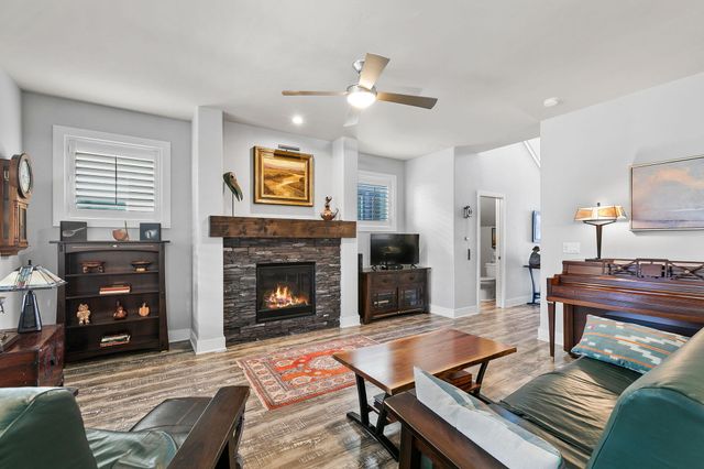 61108 SE Stari Most Loop, Bend, OR 97702