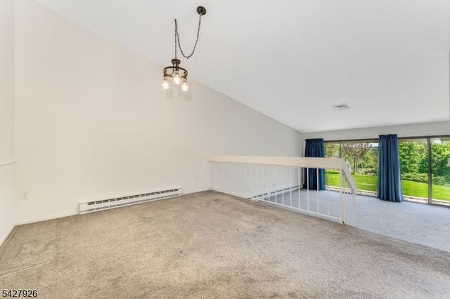 57 Overlook Dr, Union Twp., NJ 08809