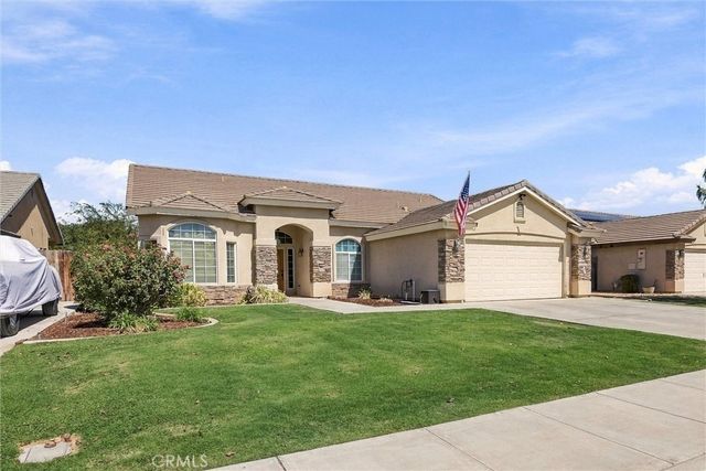 654 Mountain Mist Court, Bakersfield, CA 93308