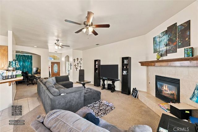 654 Mountain Mist Court, Bakersfield, CA 93308