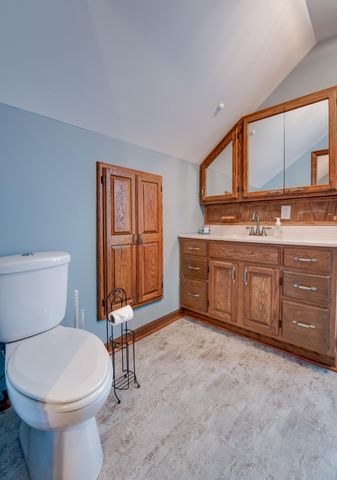 516 E North Street, Crown Point, IN 46307