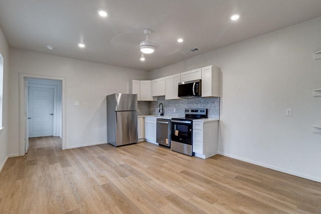 3838 Peoria Street B, Dallas, TX 75212
