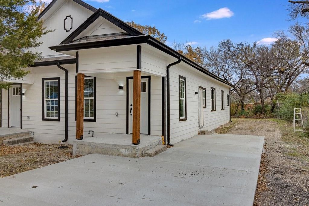 3838 Peoria Street B, Dallas, TX 75212