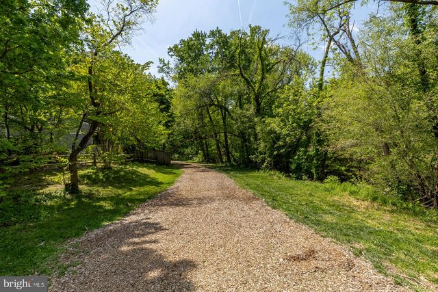3935 6TH ST S, Arlington, VA 22204
