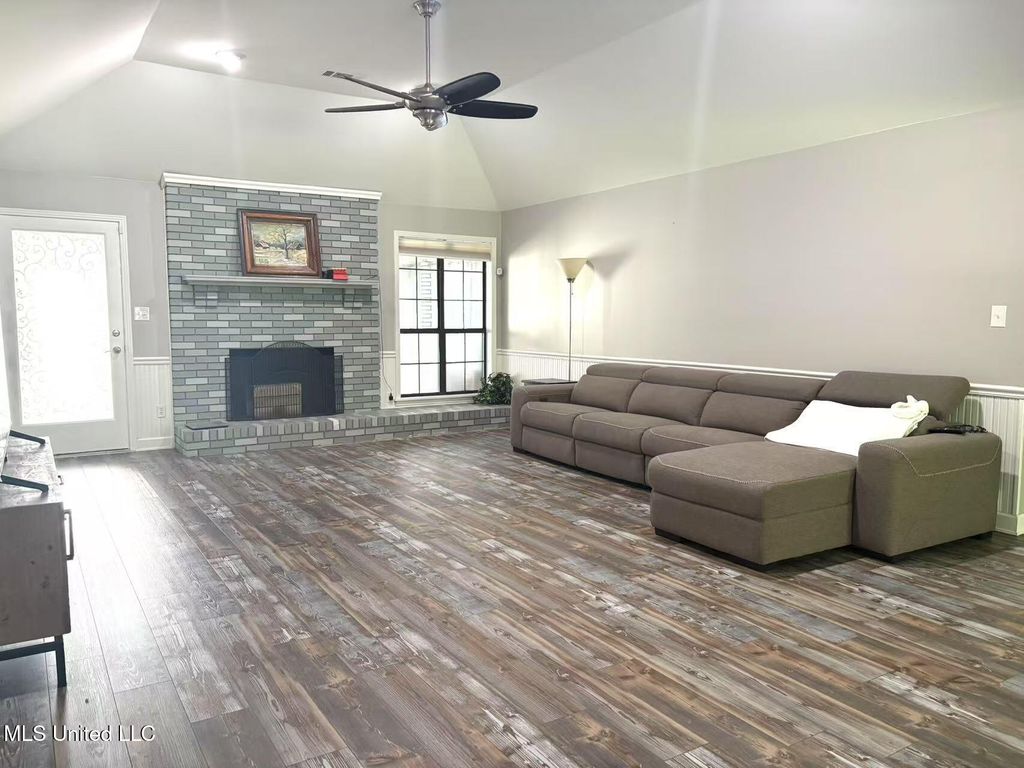 5205 Marthavale Cove, Southaven, MS 38671 — photo 2