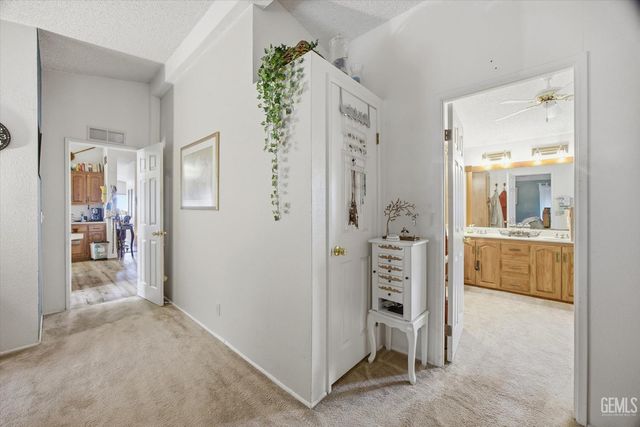 8536 Kern Canyon Road 3, Bakersfield, CA 93306