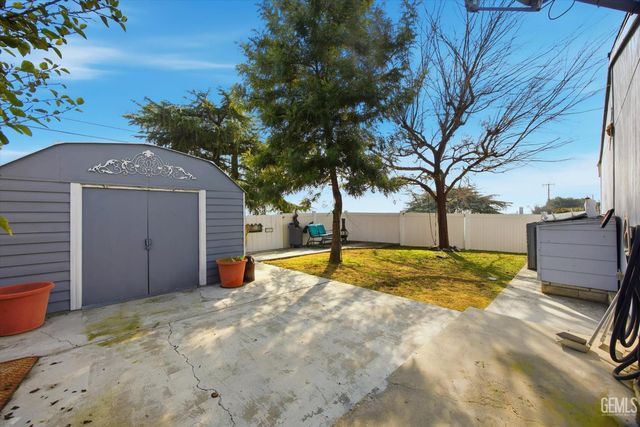 8536 Kern Canyon Road 3, Bakersfield, CA 93306