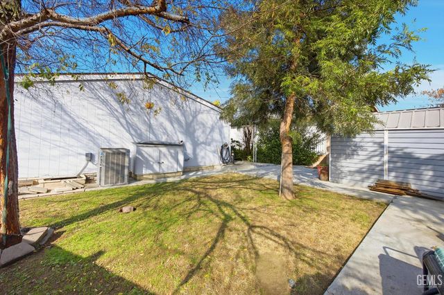 8536 Kern Canyon Road 3, Bakersfield, CA 93306