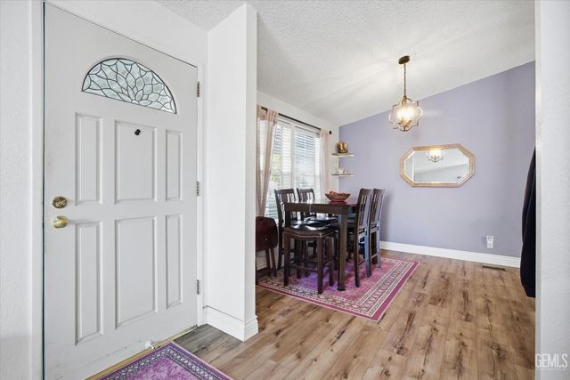 8536 Kern Canyon Road 3, Bakersfield, CA 93306