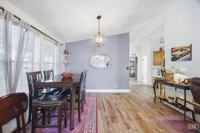 8536 Kern Canyon Road 3, Bakersfield, CA 93306