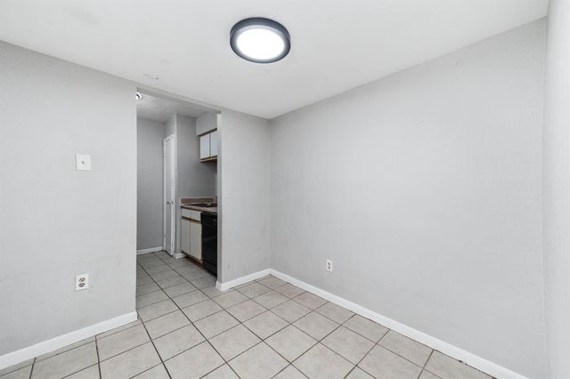 9616 Long Point Road 33, Houston, TX 77055