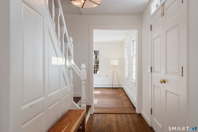 5 Wheat Lane, Darien, CT 06820