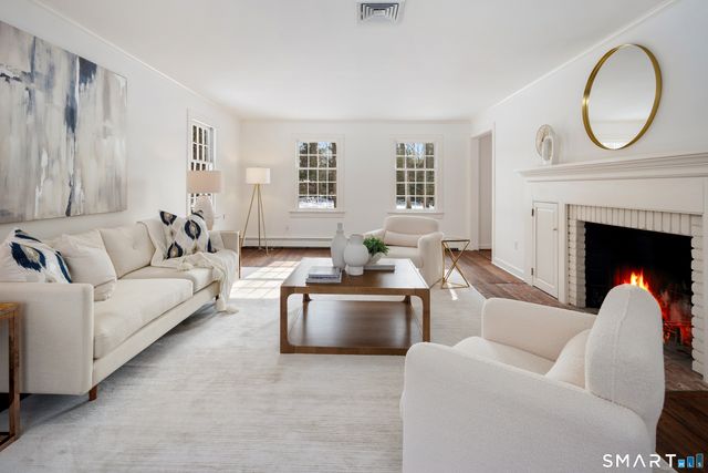 5 Wheat Lane, Darien, CT 06820