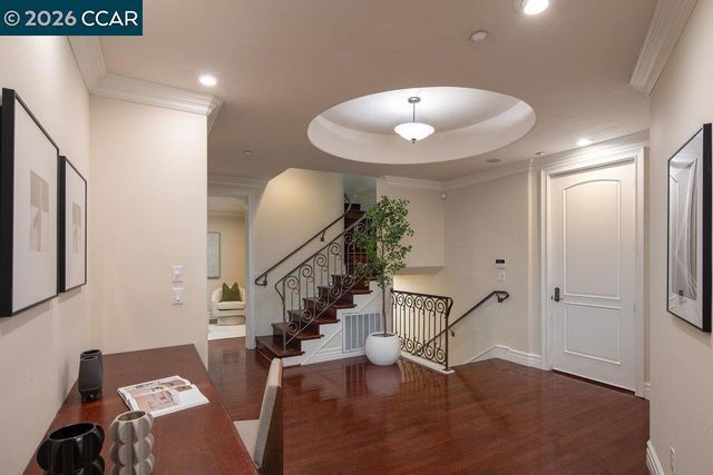 5606 La Salle Ave, Oakland, CA 94611