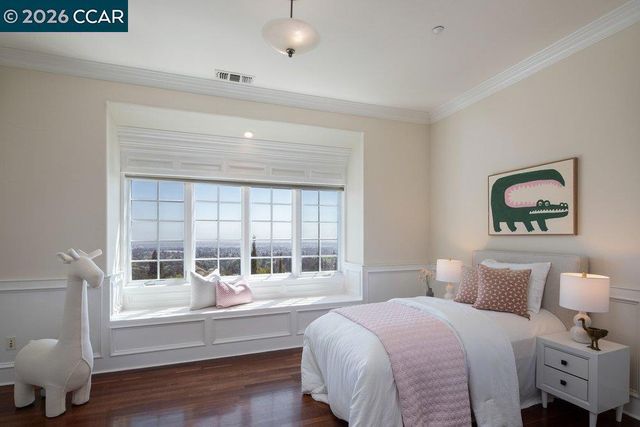 5606 La Salle Ave, Oakland, CA 94611