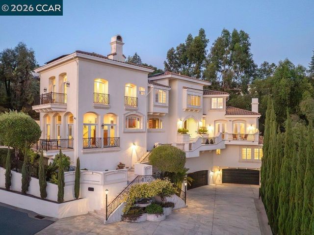 5606 La Salle Ave, Oakland, CA 94611