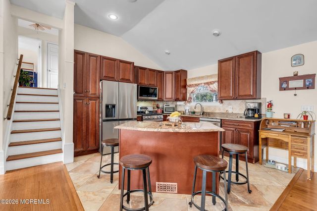 26 Westbrook Road, Howell, NJ 07731