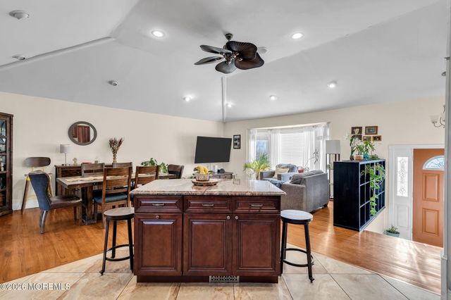 26 Westbrook Road, Howell, NJ 07731