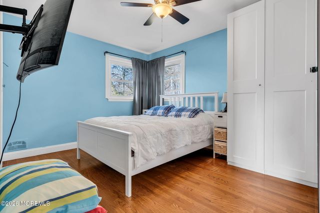 26 Westbrook Road, Howell, NJ 07731