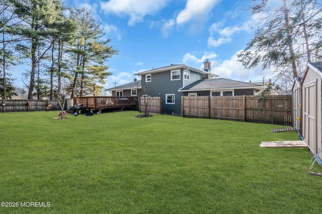 26 Westbrook Road, Howell, NJ 07731