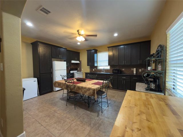 20418 Birchmont Drive, Guy, TX 77444