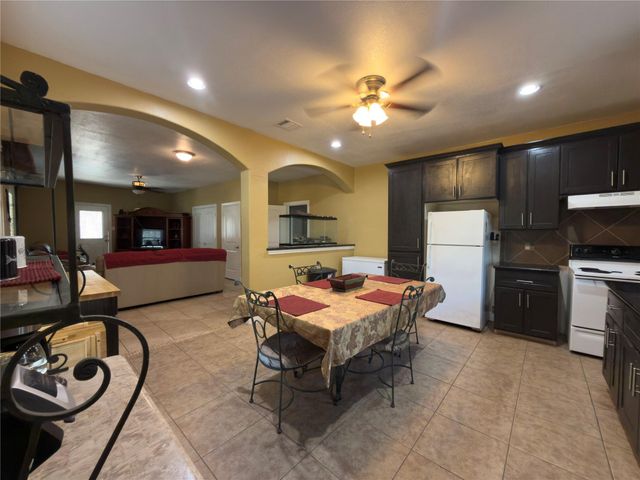 20418 Birchmont Drive, Guy, TX 77444