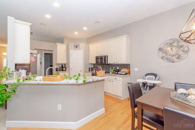 621 Carrick Drive, Washington Twp, OH 45458