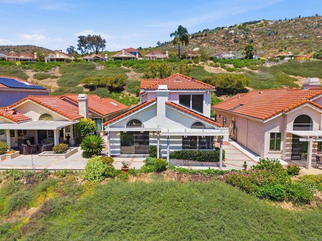 2262 Vista Valley Lane, Vista, CA 92084