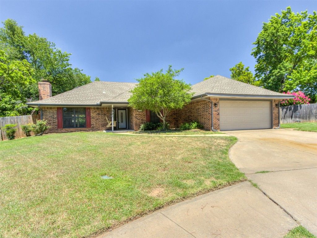3921 Stone Well Court, Norman, OK 73072