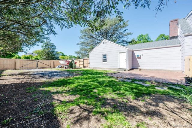 150 Burr Avenue, Northport, NY 11768