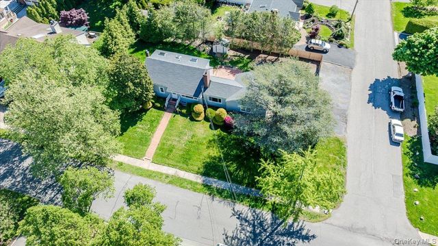 150 Burr Avenue, Northport, NY 11768