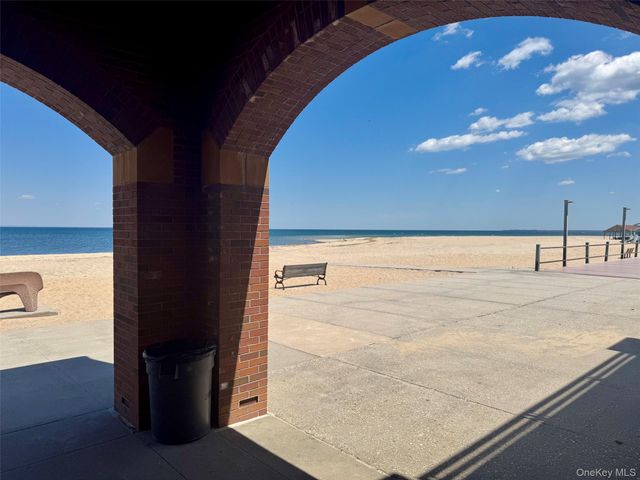 150 Burr Avenue, Northport, NY 11768