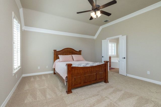 130 Austen Drive, Hudson Oaks, TX 76087