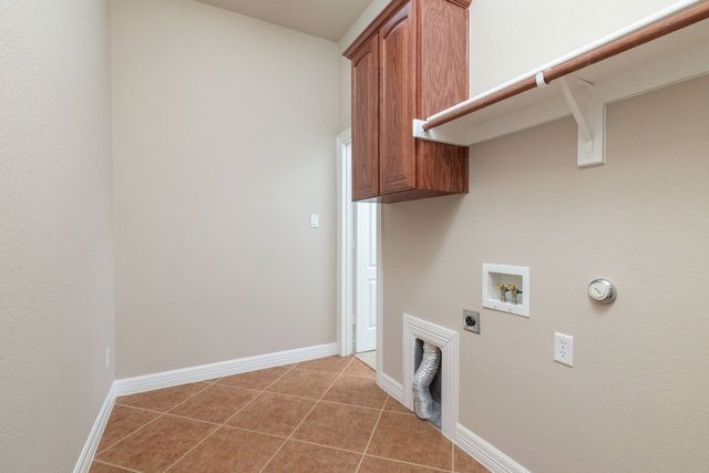 130 Austen Drive, Hudson Oaks, TX 76087