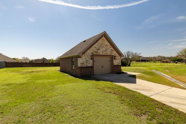 130 Austen Drive, Hudson Oaks, TX 76087