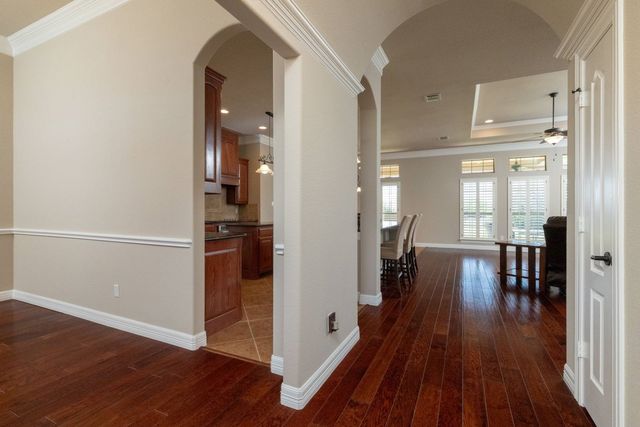 130 Austen Drive, Hudson Oaks, TX 76087