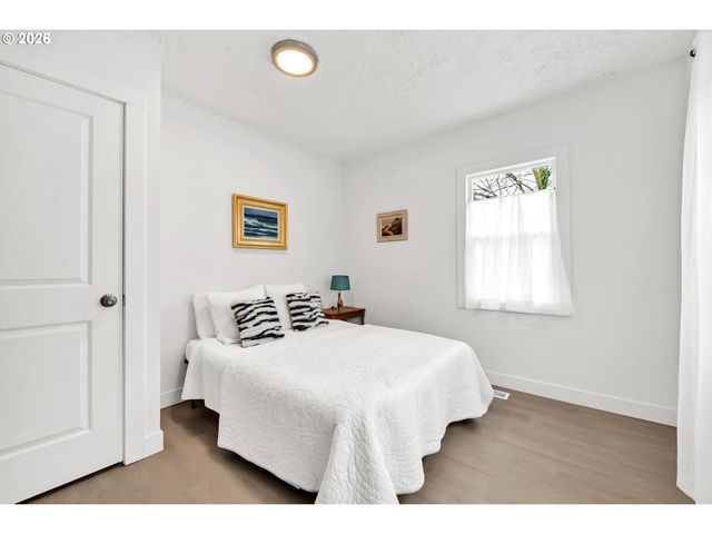 7630 N DRUMMOND Ave A&B, Portland, OR 97217