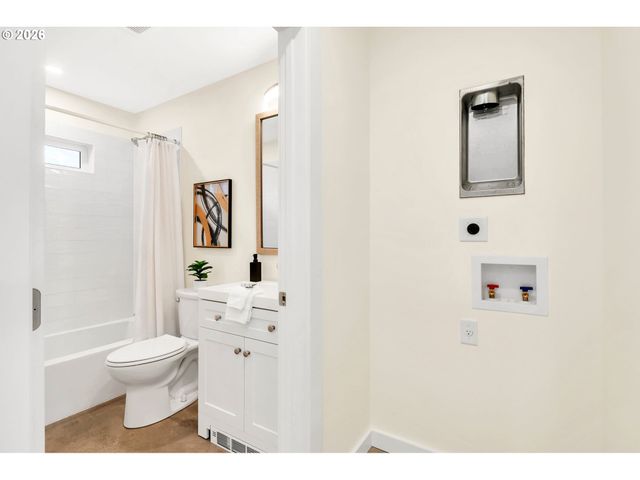 7630 N DRUMMOND Ave A&B, Portland, OR 97217