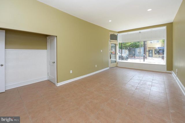 725 CHURCH LN, Lansdowne, PA 19050