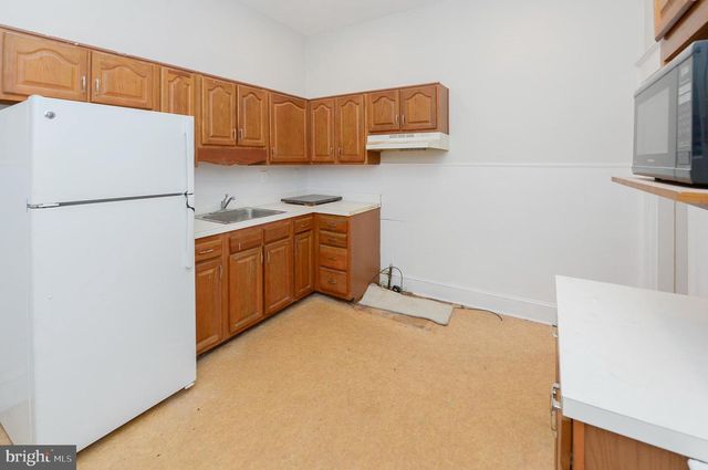 725 CHURCH LN, Lansdowne, PA 19050