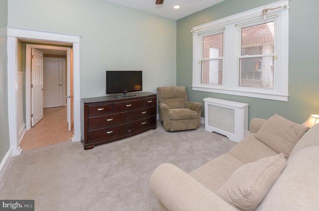 725 CHURCH LN, Lansdowne, PA 19050