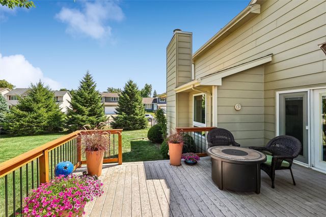 5405 NW 91st Street, Johnston, IA 50131